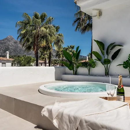 Ultimate - Luxury Penthouse - Naranjos De *