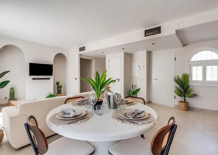 Ultimate - Luxury Penthouse - Naranjos De *