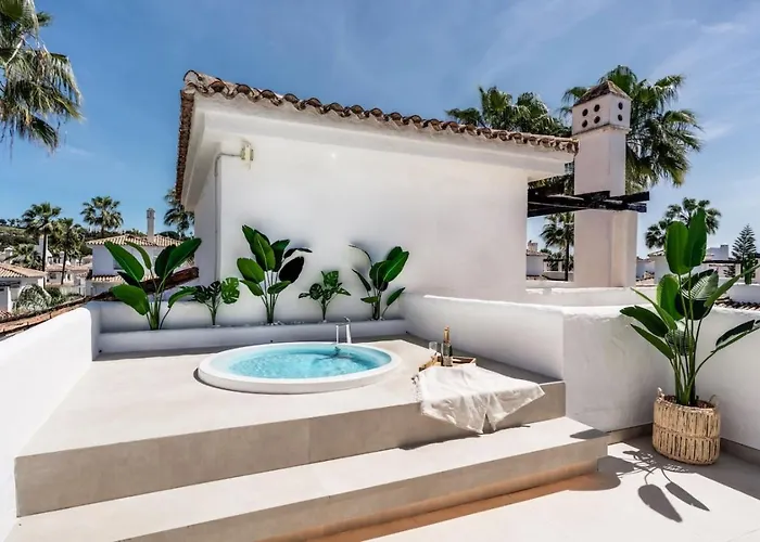 Ultimate - Luxury Penthouse - Naranjos De *
